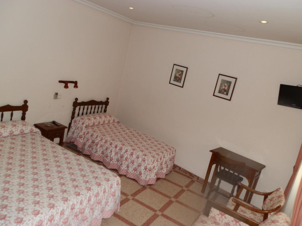 Hostal San Poul Consuegra Eksteriør bilde